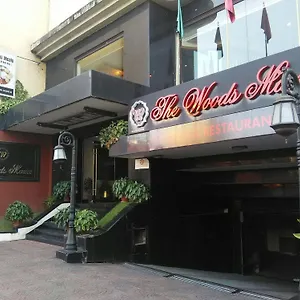 The Woods Manor Mg Road 3*, Kochi India